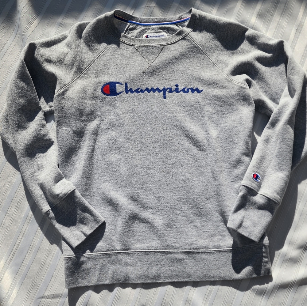 Men's Champion Brand Grey Sweatshirt Size Medium